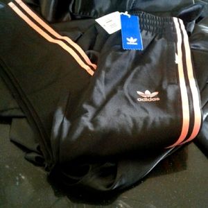 NWT ADIDAS  ORIGINAL GIRLS SNAP PANTS